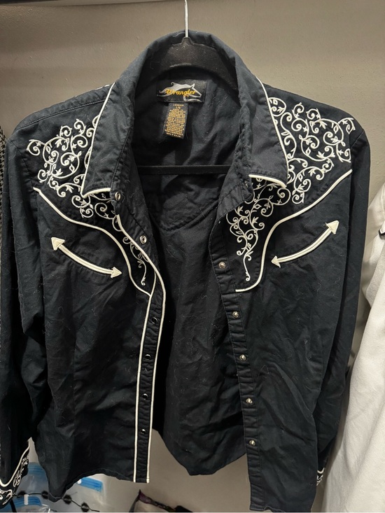 Wrangler Tops - Wrangler Black Western Embroidered Shirt with White Piping